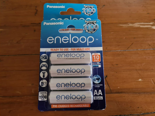 4 x Panasonic AA Eneloop Rechargable